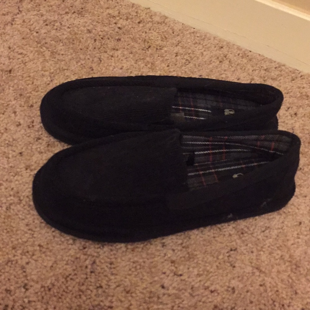 Men's house shoes
